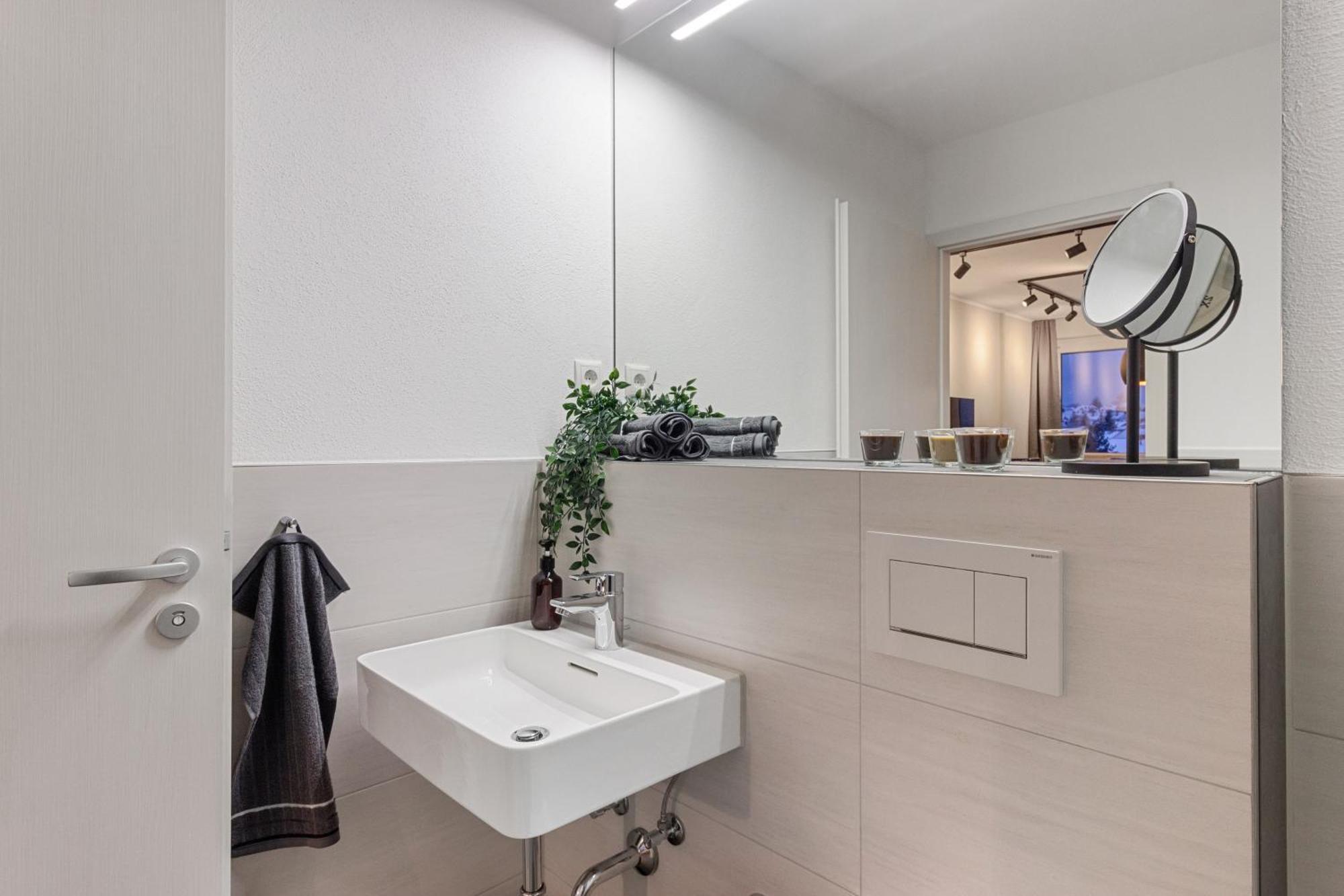 Appartement Fuer 1-2 - Wlan - Parkplatz - Homeoffice Kaiserslautern Exteriér fotografie