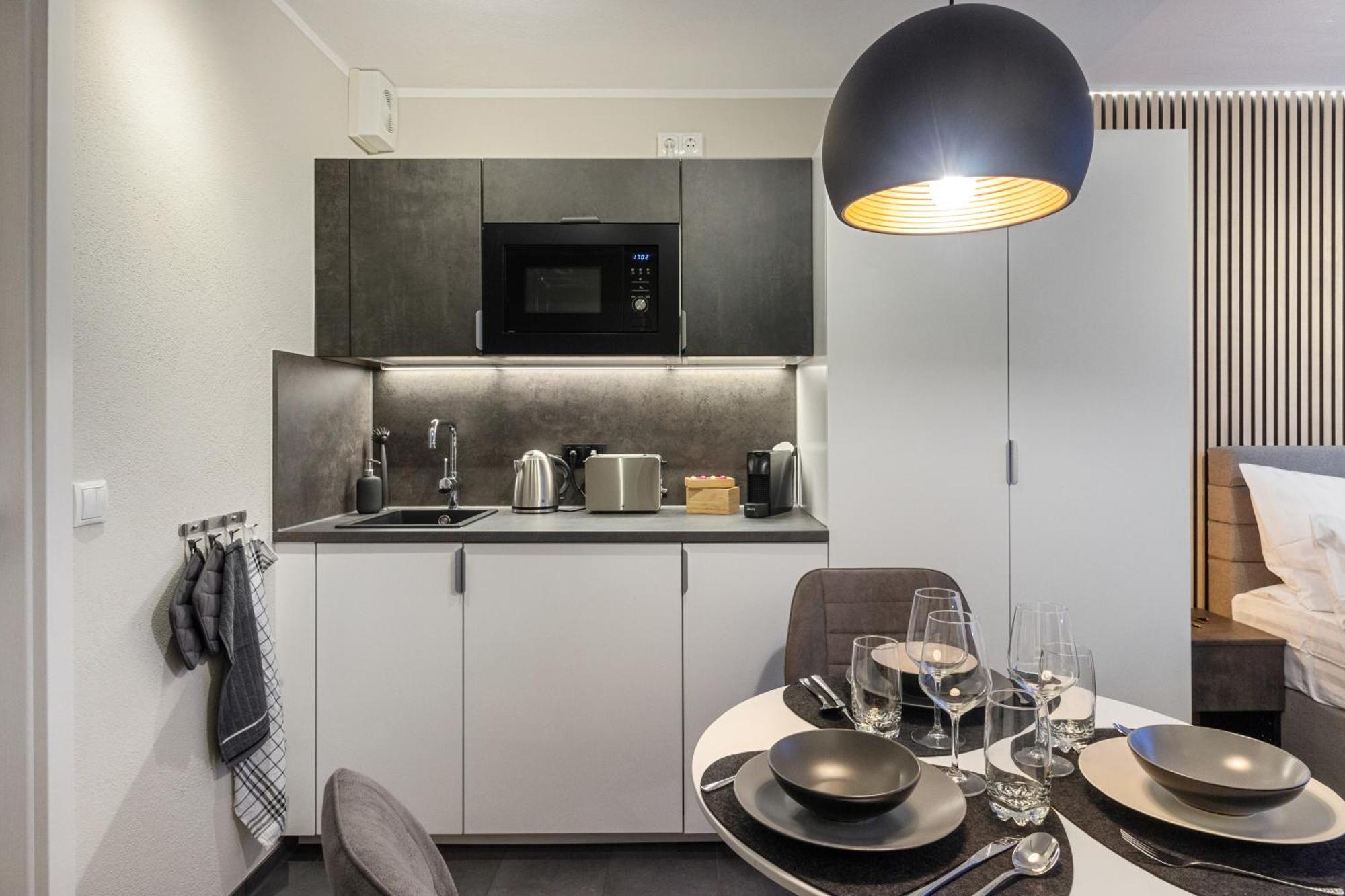 Appartement Fuer 1-2 - Wlan - Parkplatz - Homeoffice Kaiserslautern Exteriér fotografie